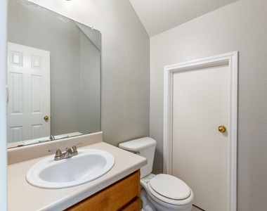 7309 Dan Jean Dr - Photo Thumbnail 12