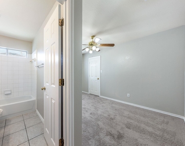 7309 Dan Jean Dr - Photo Thumbnail 14
