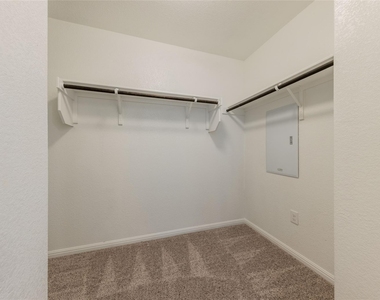 1248 Fairhaven Gtwy - Photo Thumbnail 20