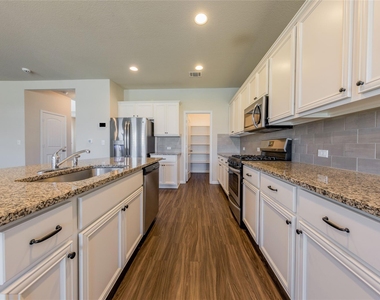 1248 Fairhaven Gtwy - Photo Thumbnail 9