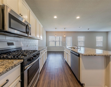 1248 Fairhaven Gtwy - Photo Thumbnail 7