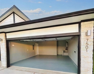7501 Wheatgrass Path - Photo Thumbnail 18