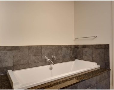 210 Lee Barton Dr - Photo Thumbnail 22