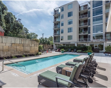 210 Lee Barton Dr - Photo Thumbnail 39