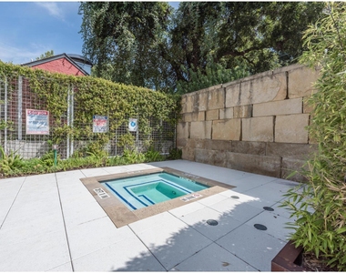 210 Lee Barton Dr - Photo Thumbnail 38
