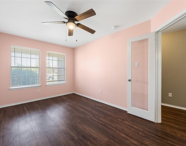 245 Loon Lake Dr - Photo Thumbnail 11