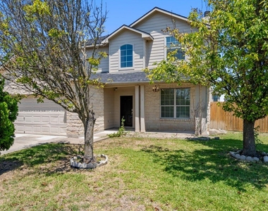 101 Redwood Dr - Photo Thumbnail 2