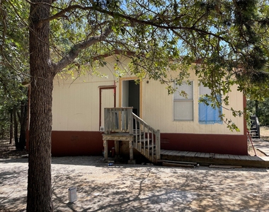 109 High View Ranch Dr - Photo Thumbnail 3