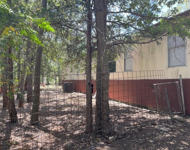109 High View Ranch Dr - Photo Thumbnail 23