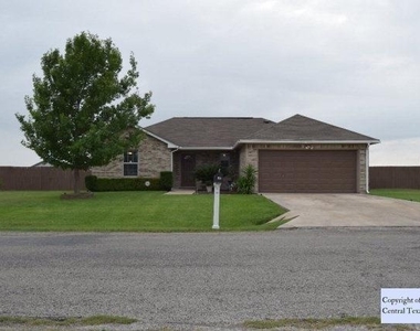484 Cordova Loop - Photo Thumbnail 1