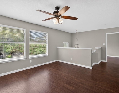 7601 Windrush Dr - Photo Thumbnail 19