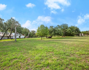 10518 Signal Hill Rd - Photo Thumbnail 24