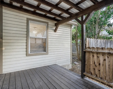 2009 Richcreek Rd - Photo Thumbnail 11