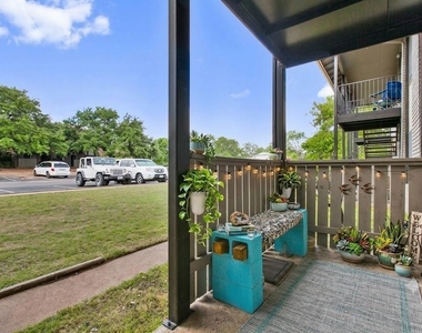 11519 Pecancreek Pkwy - Photo Thumbnail 3