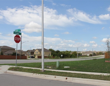 11105 Dawes Pl - Photo Thumbnail 20
