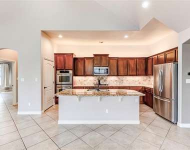 19421 Brent Knoll Dr - Photo Thumbnail 10