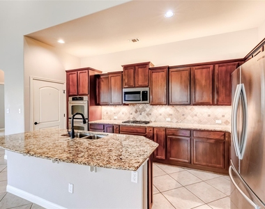 19421 Brent Knoll Dr - Photo Thumbnail 11