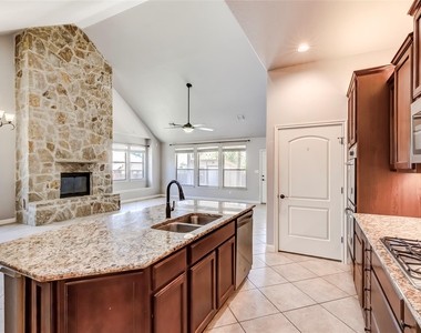 19421 Brent Knoll Dr - Photo Thumbnail 13