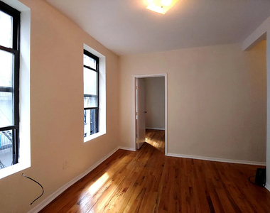 180 East 101st Street - Photo Thumbnail 1