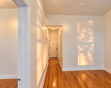 180 East 101st Street - Photo Thumbnail 4