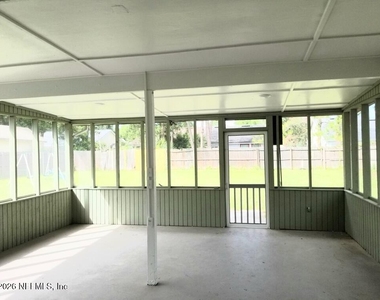 2473 Wattle Tree Road W - Photo Thumbnail 7