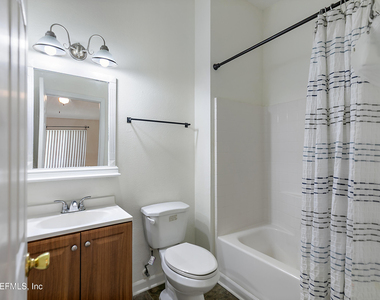 12311 Kensington Lakes Drive - Photo Thumbnail 10