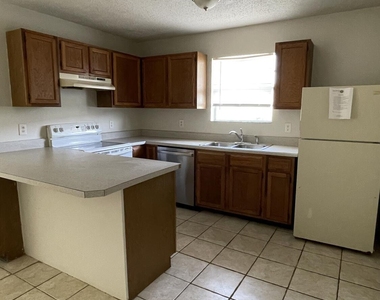 1845 Old Moultrie Road - Photo Thumbnail 3