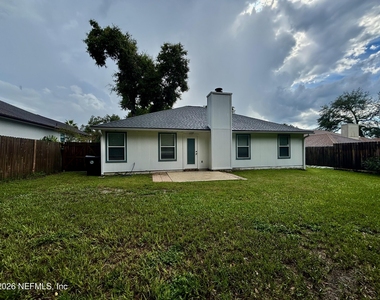 3018 Hickory Glen Drive - Photo Thumbnail 1