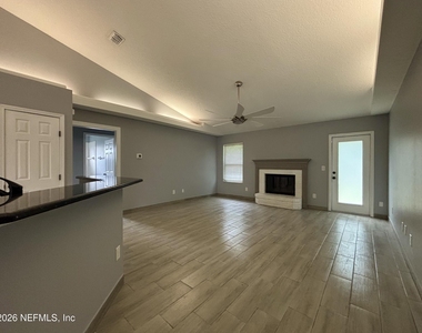 3018 Hickory Glen Drive - Photo Thumbnail 11