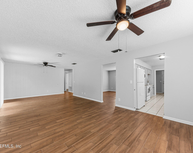 3034 Townsend Boulevard - Photo Thumbnail 8