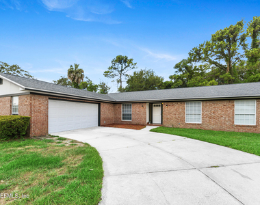 3034 Townsend Boulevard - Photo Thumbnail 2