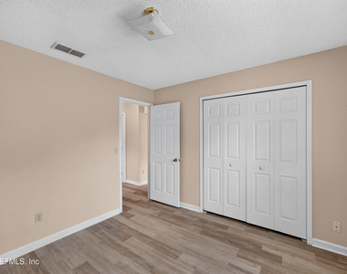 6646 Shiloh Creek Drive - Photo Thumbnail 18