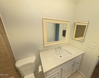 8319 Daisy Lane S - Photo Thumbnail 14