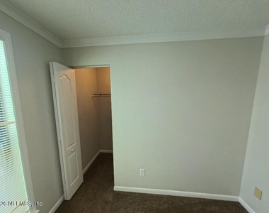 8319 Daisy Lane S - Photo Thumbnail 8
