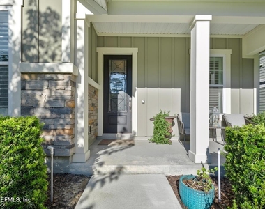 210 Lone Eagle Way - Photo Thumbnail 1