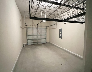 7058 Snowy Canyon Drive - Photo Thumbnail 16