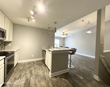 7058 Snowy Canyon Drive - Photo Thumbnail 7