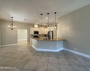 12770 Camellia Bay Drive W - Photo Thumbnail 6