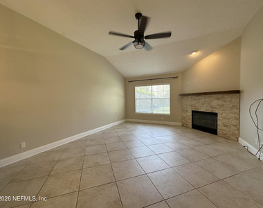 12770 Camellia Bay Drive W - Photo Thumbnail 7