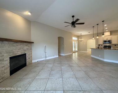 12770 Camellia Bay Drive W - Photo Thumbnail 8