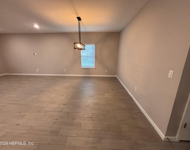 20 Beauclair Boulevard - Photo Thumbnail 9