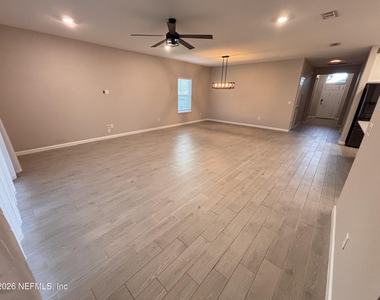 20 Beauclair Boulevard - Photo Thumbnail 10