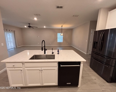 20 Beauclair Boulevard - Photo Thumbnail 8