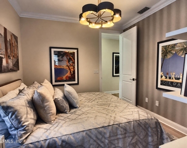 65 Cool Springs Avenue - Photo Thumbnail 23