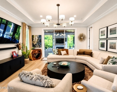 65 Cool Springs Avenue - Photo Thumbnail 14
