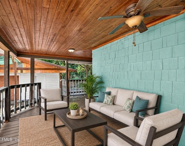 2841 Ernest Street - Photo Thumbnail 3