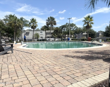 355 Monument Road - Photo Thumbnail 15