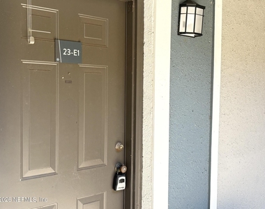 355 Monument Road - Photo Thumbnail 11