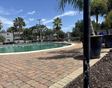 355 Monument Road - Photo Thumbnail 16