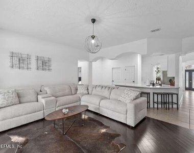 13525 Chauny Road - Photo Thumbnail 11